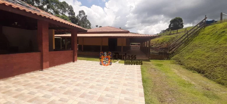 Imagem Chácara com 3 dormitórios à venda, 8000 m² por R$ 680.000,00 - Pinhal Grande - Toledo/MG