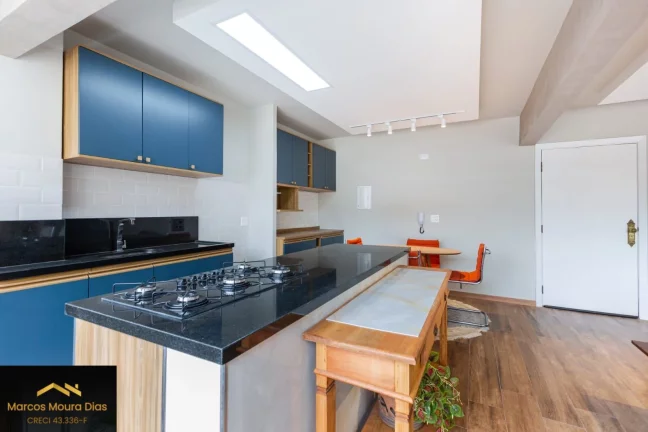 Imagem Apartamento reformado com 3 dormitórios (1 suíte) , 1 Vaga de garagem, Perdizes
