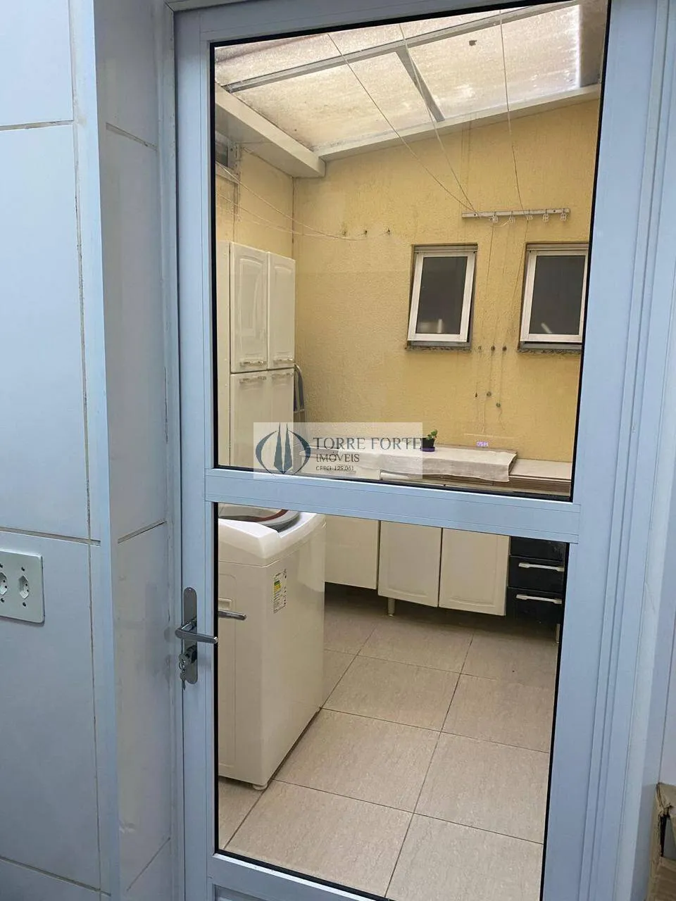 Imagem Apartamento Reformado com 2 Dormitórios, 1 Suíte e 1 Vaga em Santo André