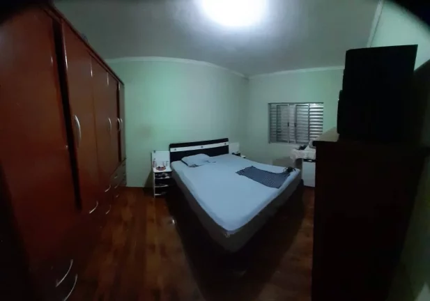 Imagem CASA COM 2 QUARTOS 1 BANHEIRO 115M²- JD. SANTA CECILIA- (SOMENTE À VISTA)
