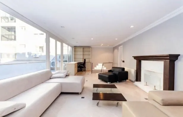 Imagem Apartamento à venda em Porto Alegre, Auxiliadora, com 1 quarto, 120m2