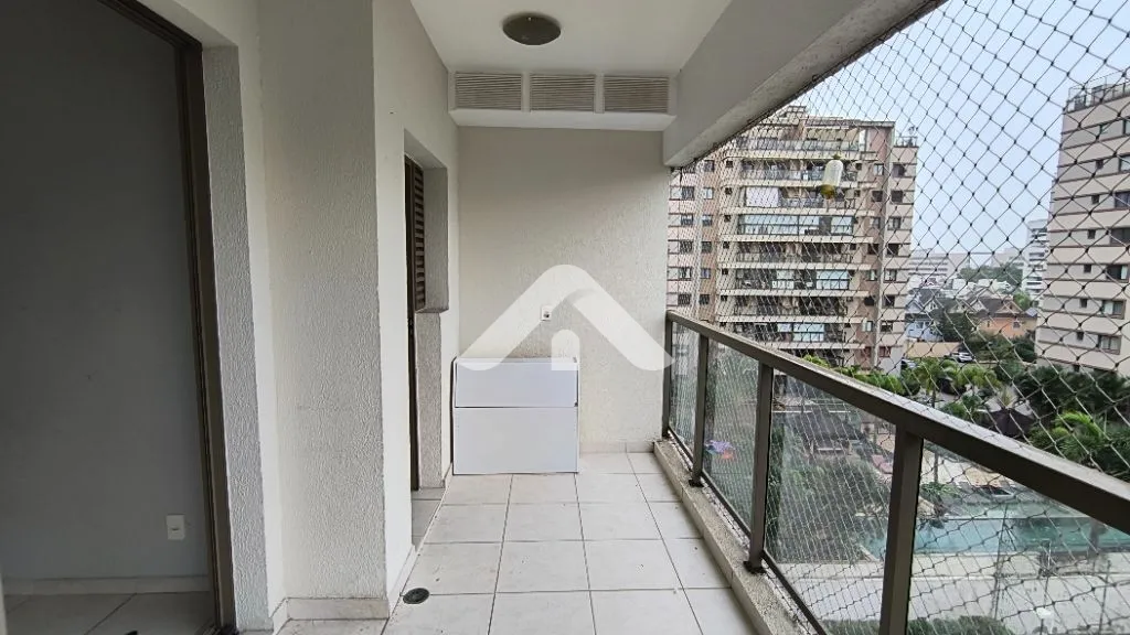 Imagem Apartamento de 2 Quartos no Recreio dos Bandeirantes