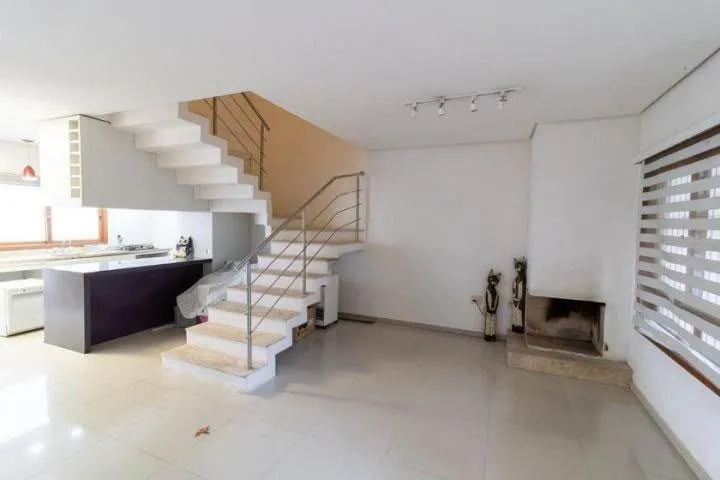 Imagem Casa à Venda - Hipica, 3 Quartos, 143 m²