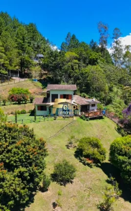 BELÍSSIMO SÍTIO LOCALIZADO EM CONDOMÍNIO FECHADO EM MARECHAL FLORIANO/ES!