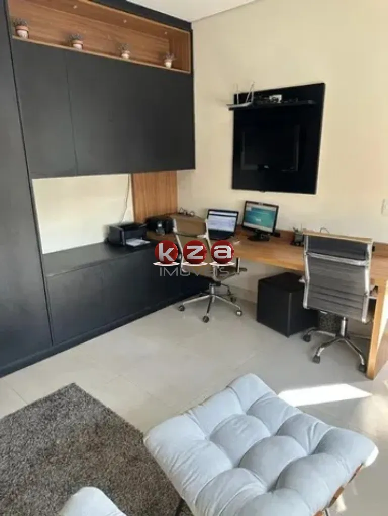 Imagem Imperdível oportunidade: Casa em condomínio à venda em Valinhos-SP, Residencial Vivenda das Pitangueiras - 3 quartos, 1 suíte, 1 sala, 2 banheiros, 4 vagas, 231m²