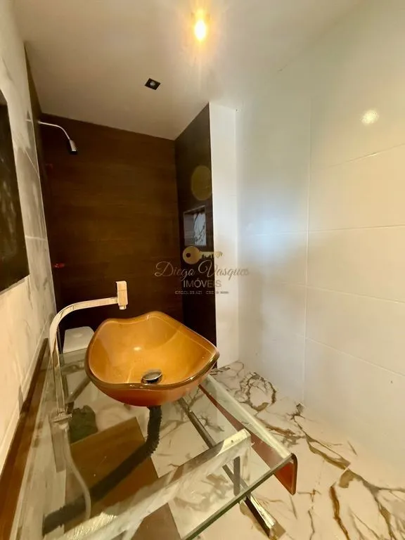 Imagem Cobertura Duplex para Venda em Petrópolis / RJ no bairro Corrêas