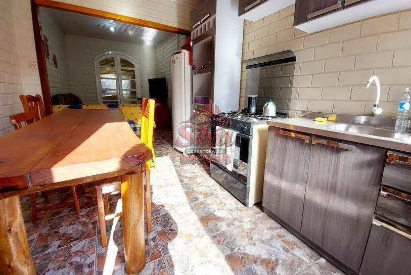 Imagem C955 | Casa 4 dormitórios à venda em Imbé próxima à avenida principal