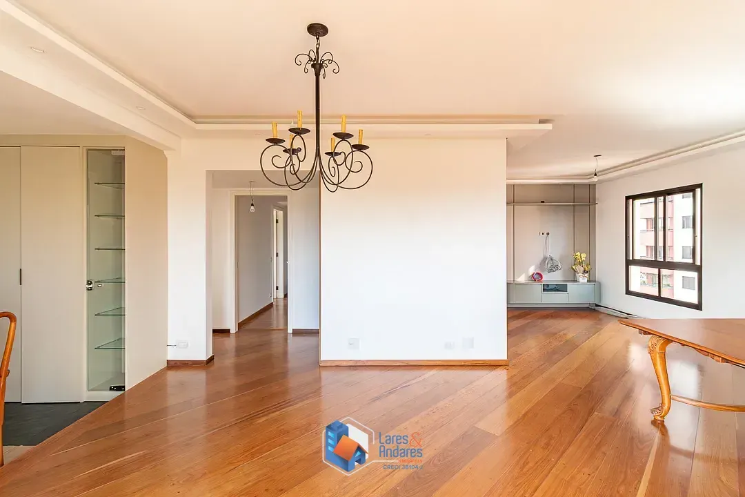 Foto do imóvel Apartamento para venda em Vila Mariana com 3 quartos, sendo 1 suíte, 172m² em Rua Áurea