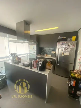 Imagem Espaçoso Apartamento de 3 Quartos em Pinheiros