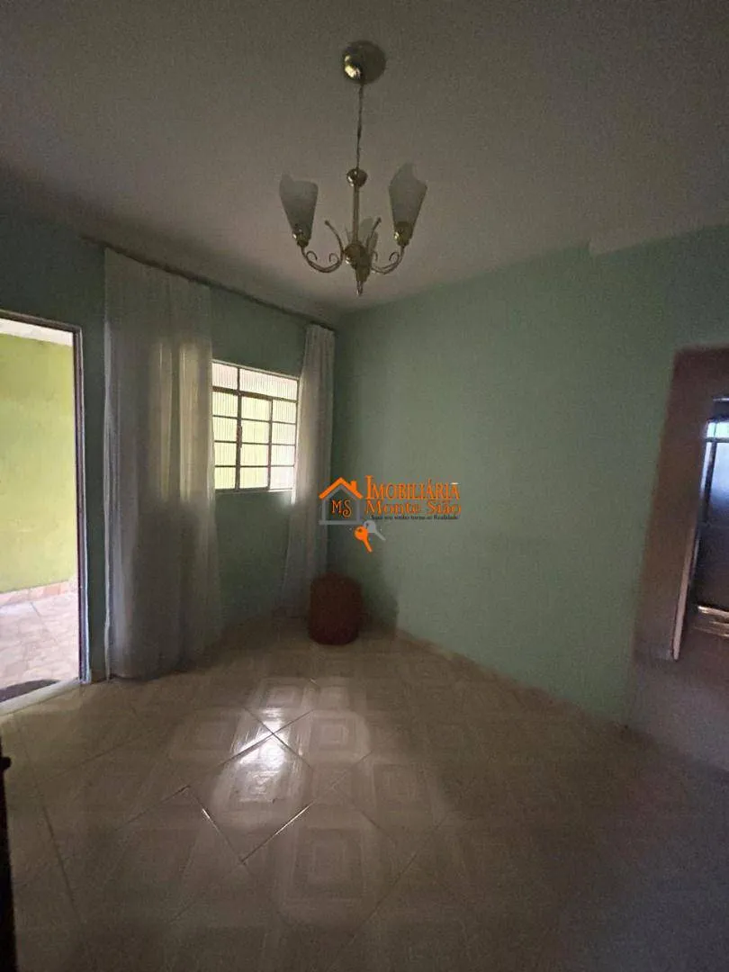 Imagem Casa com 2 dormitórios à venda, 106 m² por R$ 330.000,00 - Paraventi - Guarulhos/SP