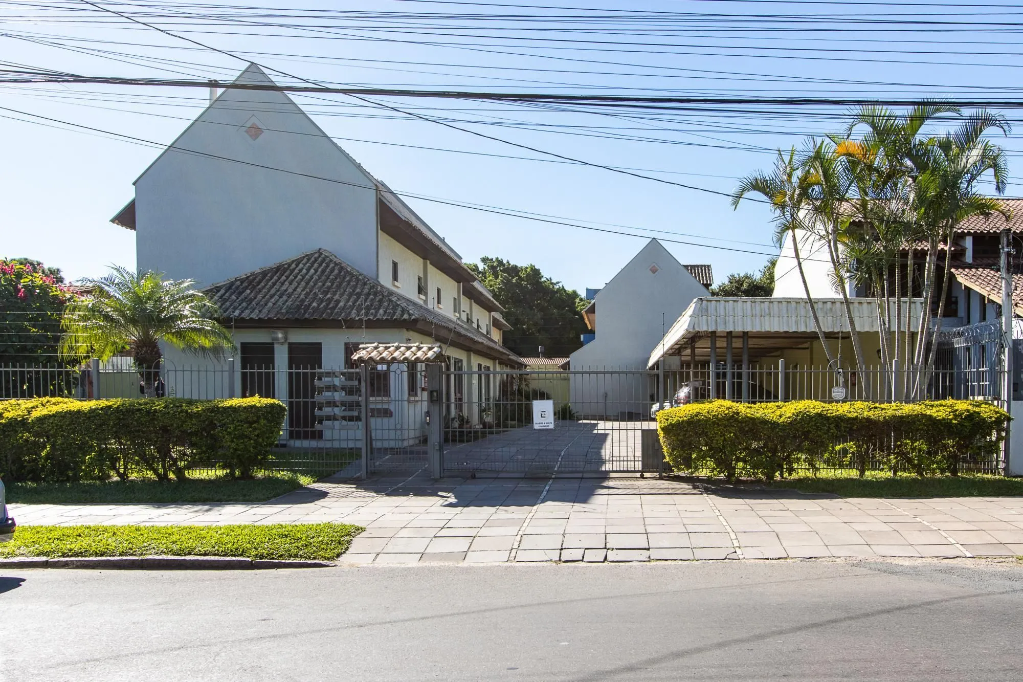 Imagem Casa em condomínio fechado, 104m² privativos, 2 quartos, 1 vaga, bairro Camaquã