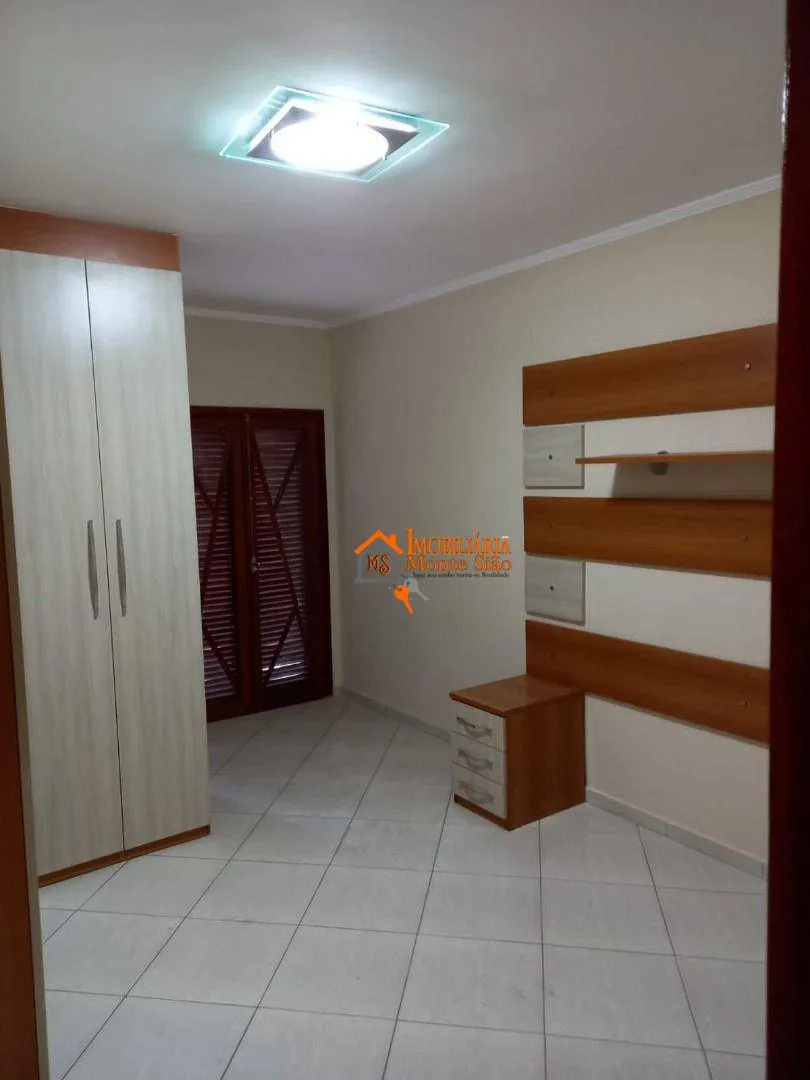 Imagem Sobrado com 3 dormitórios à venda, 122 m² por R$ 790.000,00 - Vila Fátima - Guarulhos/SP
