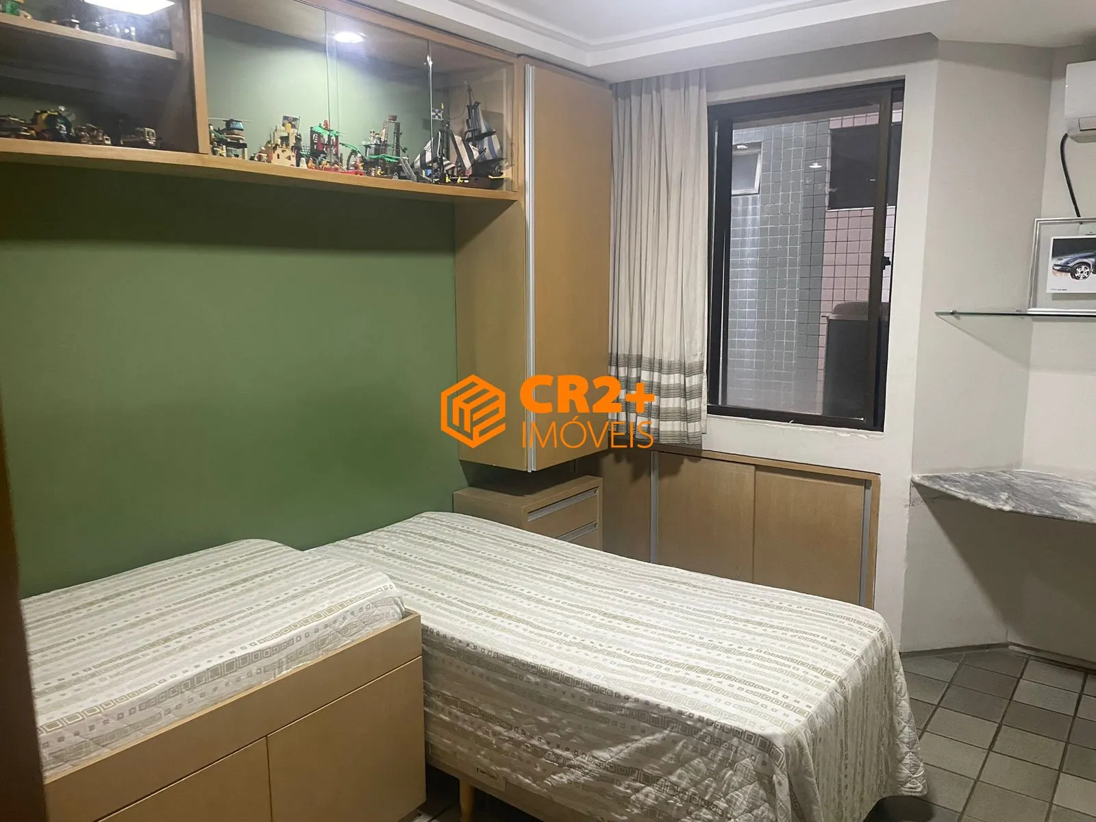 Imagem Vendo Apartamento Exclusiva a 50m da Praia em Boa Viagem - 169m² | 2 Vagas
