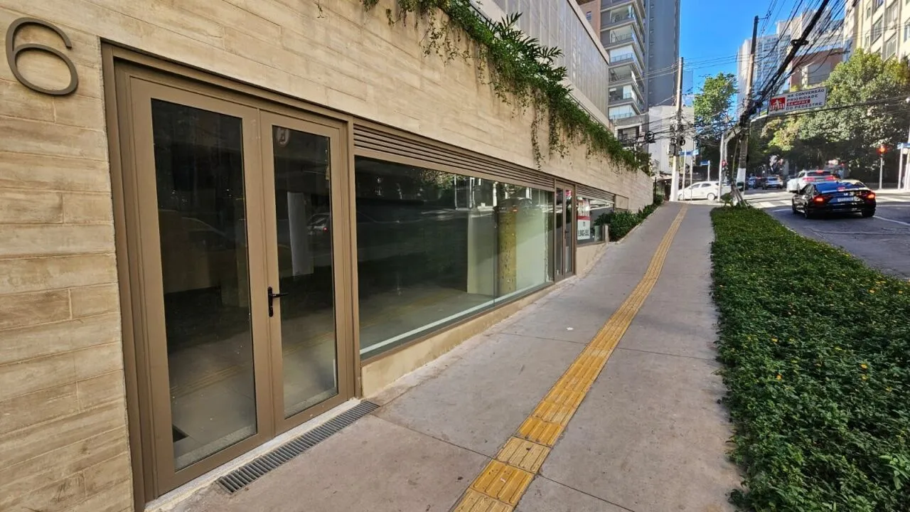 Imagem Loja, Fachada Ativa , para locação, no Jardim Paulista, com 120m²