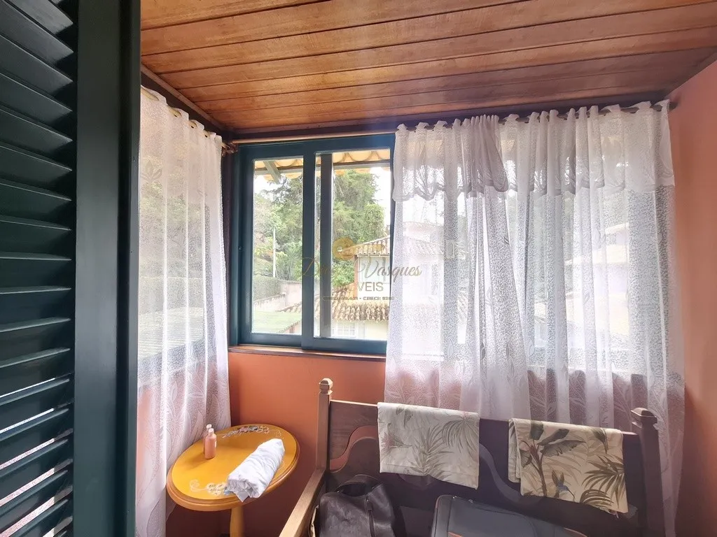 Imagem Casa em Condomínio para Venda em Teresópolis / RJ no bairro Green Valley