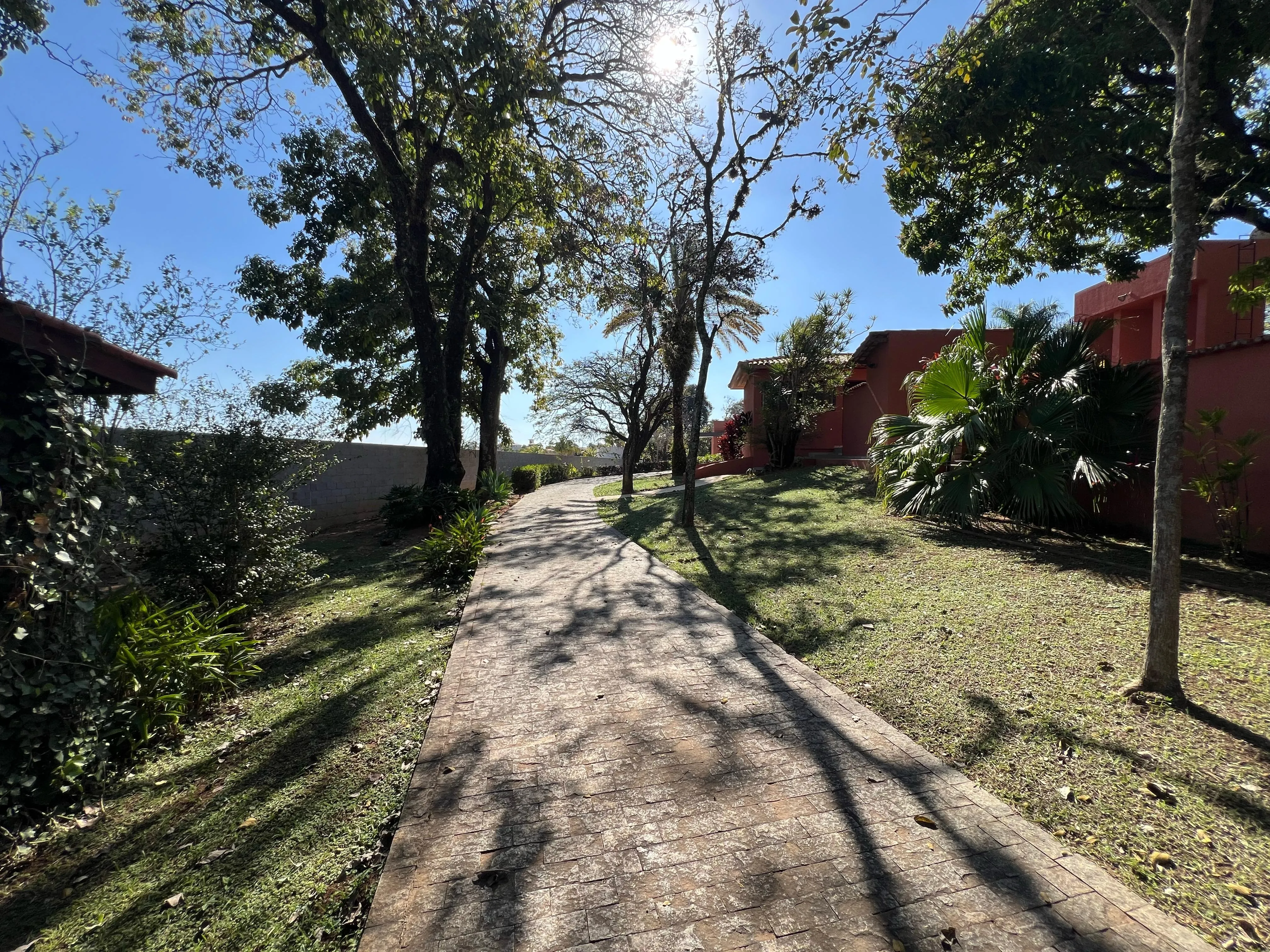 Imagem Casa de Alto Padrão com Arquitetura Exclusiva em Condomínio Privilegiado Residencial Chácara Santa Maria
