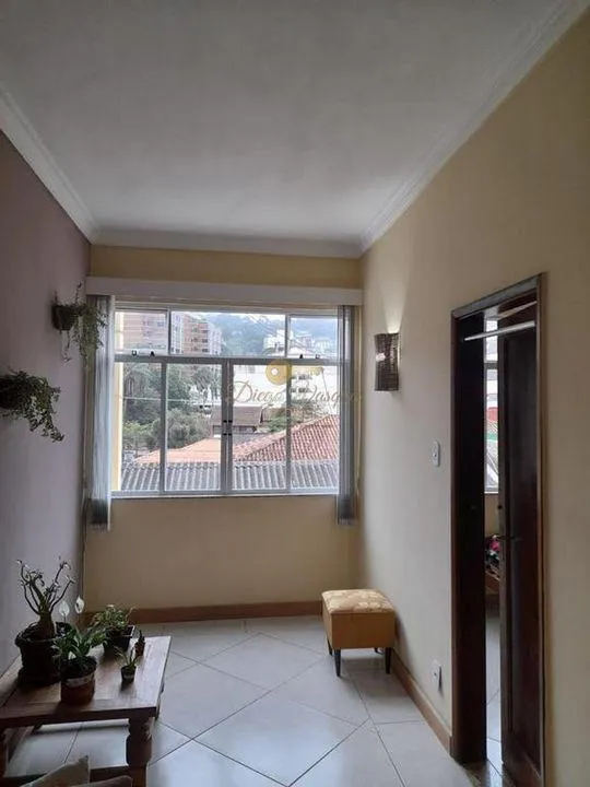 Foto do imóvel Apartamento para Venda em Teresópolis / RJ em Rua Nova Friburgo