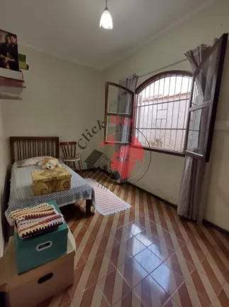 Imagem Casa Térrea estudo permuta de menor valor na praia de itanhaem ,3 dorms ,quintal e churrasq ,3 vagas bairro ,Parque São Vicente, Mauá