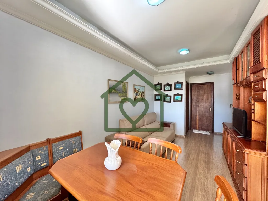 Imagem Apartamento no bairro São Sebastião, 2 quartos um deles suíte, espaçoso, sacada com churrasqueir...