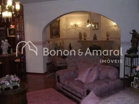 Imagem Casa em condomínio com 1100m² e 7 quartos