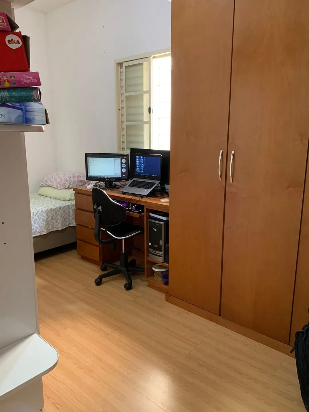 Imagem Casa à venda 2 Quartos, 1 Suite, 2 Vagas, 150M², Jardim Continental, Taubaté - SP