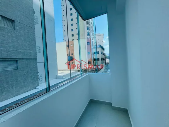 Imagem 1 dormitorio a venda no José Menino, frente ao mar.
