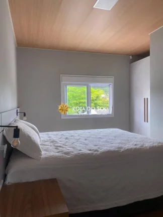 Imagem Casa de praia à venda 6 quartos Praia Zimbros Bombinhas SC