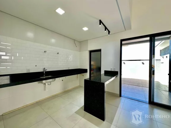 Imagem Casa t?(C)rrea em condomínio Terras de São Francisco, 3 dormitórios e gourmet
