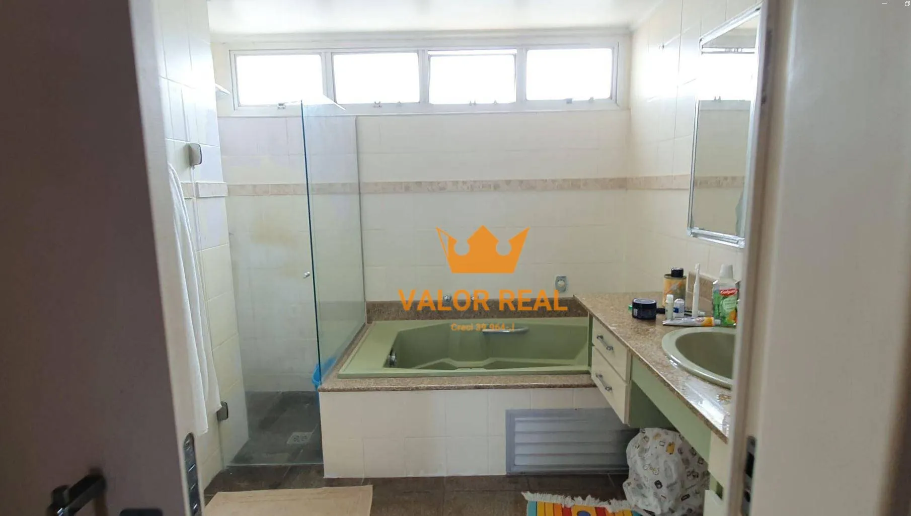 Imagem Apartamento 271 m2, 3 Dorm, 1 Suite, R$ 650 mil. Oportunidade. 14o. andar, vista panorâmica. Aceita Financto.