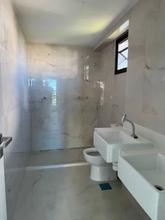Imagem A 5ª Avenida Imóveis selecionou essa exclusiva unidade no Mansão Bellagio no cobiçado Alphaville Salvador 1: 4 suítes c/ 220,00m² por R$3.700.000,00