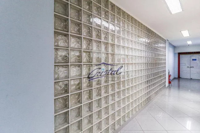 Imagem Sala Comercial e 4 banheiros à Venda, 441 m²