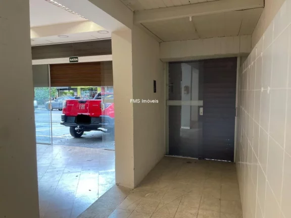 Imagem Locação de Loja Comercial em Moema, São Paulo-SP: 1 Sala, 1 Banheiro, 3 Vagas Garagem, 90m² de Área.