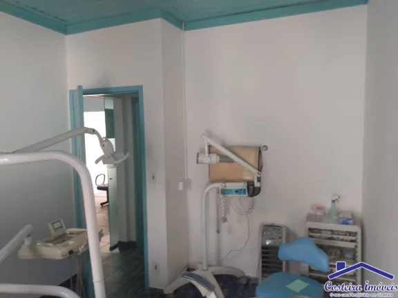 Imagem Casa / ponto comercial em Tremembé