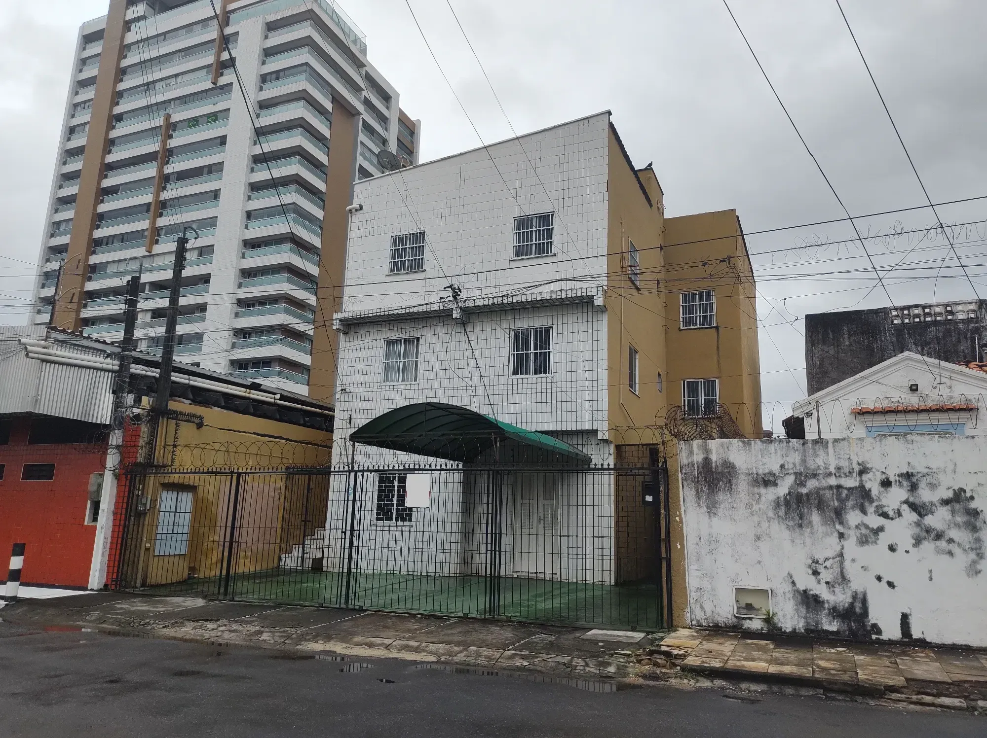 Foto do imóvel Edifício Residencial com 3 Quartos à Venda, 277 m² em Fátima - Fortaleza