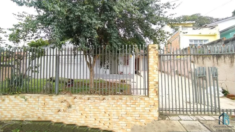 Imagem Casa a venda 03 quartos , 04 vagas no Bairro Alto em Curitiba PR