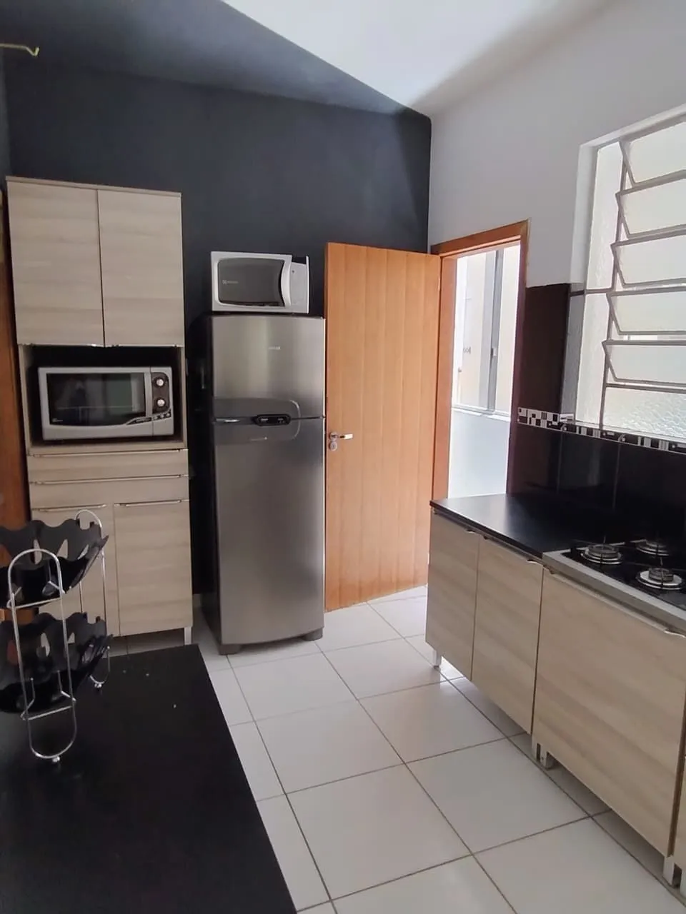 Imagem Ótimo apartamento desocupado de frente para a Redenção- Cidade Baixa