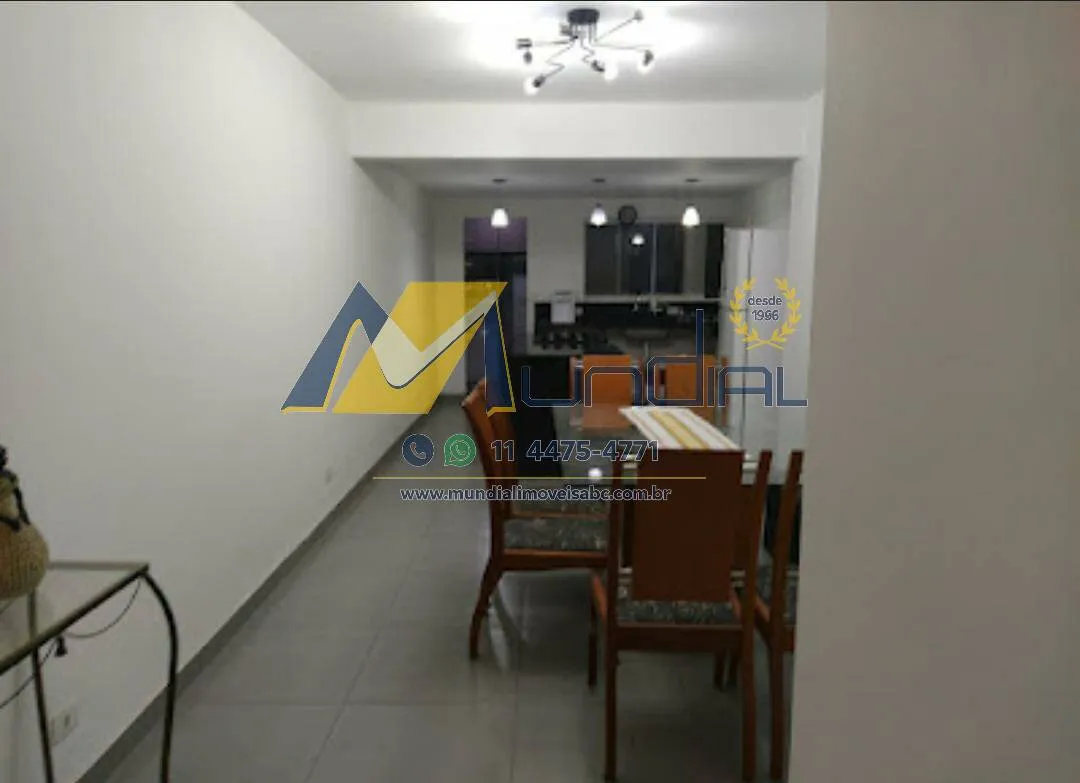 Imagem Sobrado espaçoso, recém-reformado, pronto para morar!