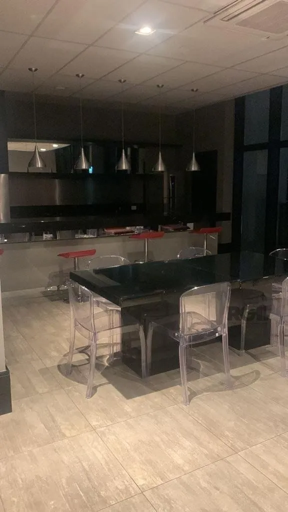 Imagem Loft mobiliado, com 38,69 privativo com 1 box perto da PUC-RS no bairro Jardim Botânico em Porto Alegre.