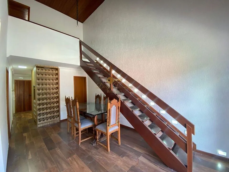 Imagem Casa em Condomínio para Venda em Teresópolis / RJ no bairro Granja Guarani