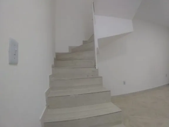 Imagem Casa com 2 Quartos para Alugar, 60 m² em Jacarepaguá - Rio de Janeiro