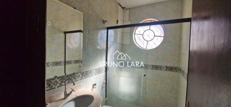 Imagem Casa disponível para locação. Centro - Igarapé/MG.