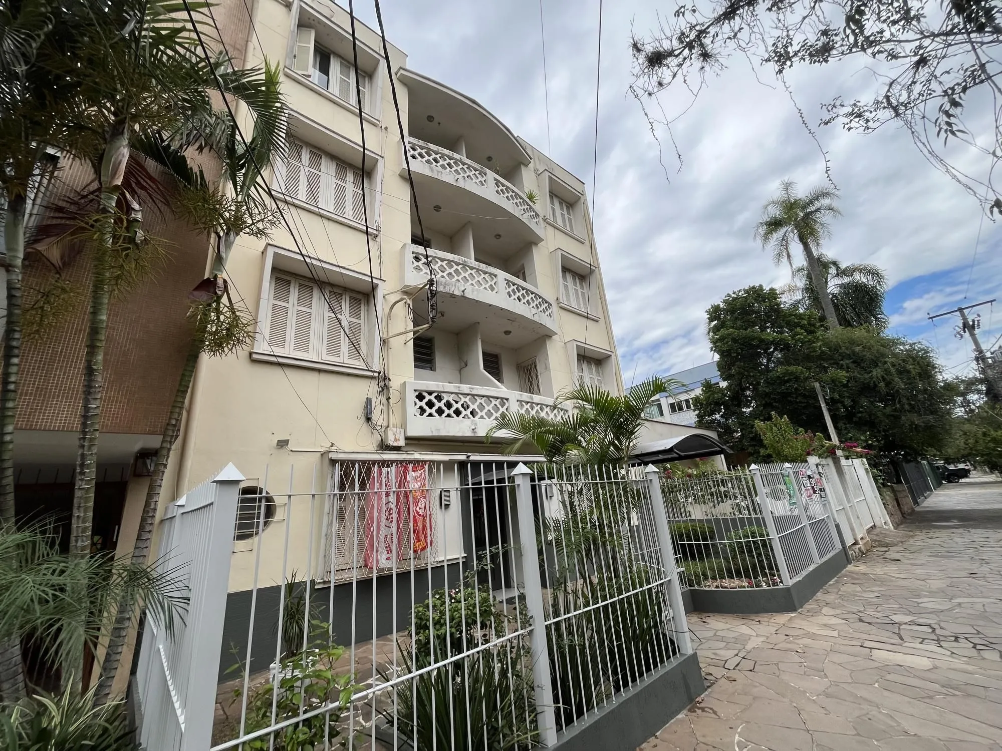 Imagem Apartamento de 2 quartos no bairro Menino Deus em Porto Alegre