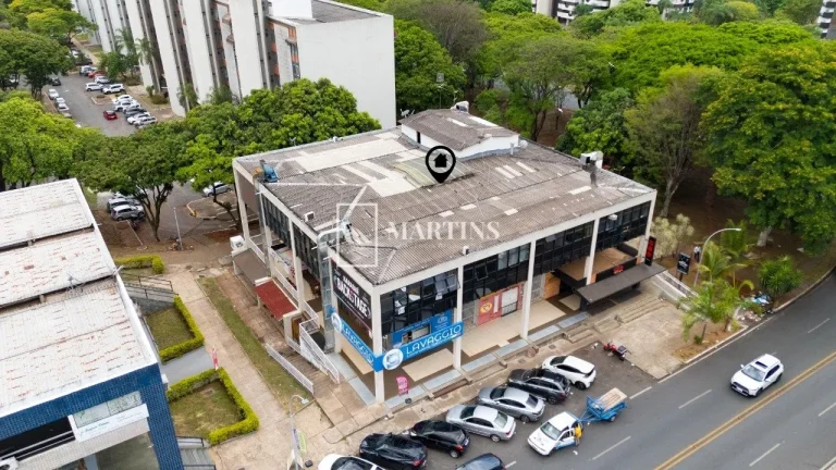 Imagem Excelente oportunidade para adquirir uma loja na Asa Norte, Brasília. Com uma área total de 26 m²...