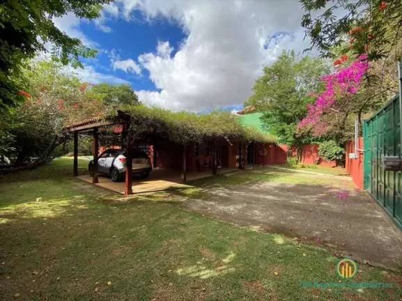 Imagem Chác. Vale do Rio Cotia (Bolsão FECHADO) - TÉRREA, 3 suítes, lote plano