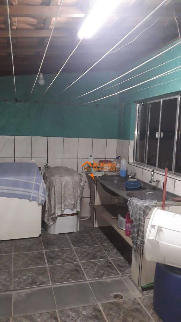 Imagem Sobrado com 3 dormitórios à venda por R$ 679.000,00 - Parque Flamengo - Guarulhos/SP