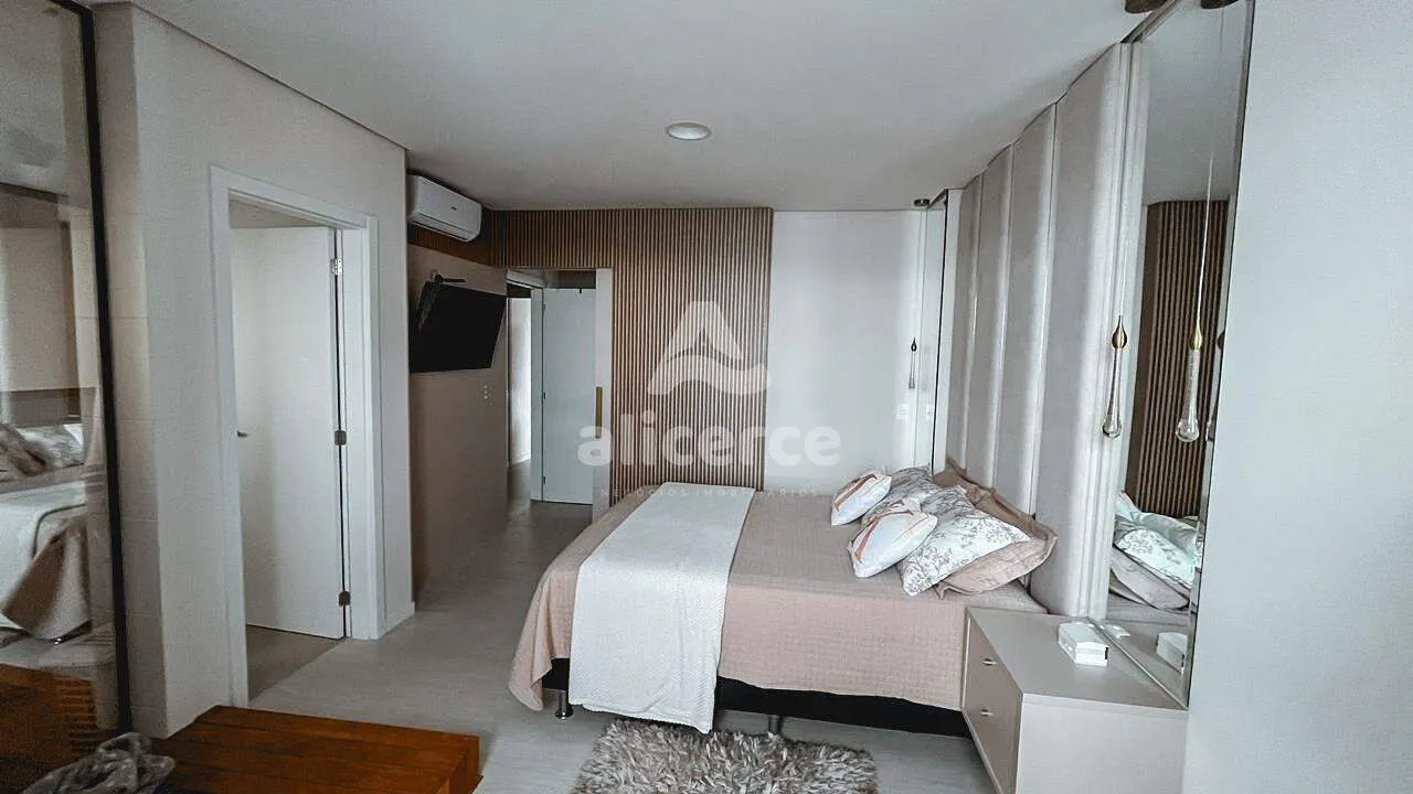 Imagem Apartamento à venda com 3 quartos 2 suítes, 91,65m² em Barreiros São José
