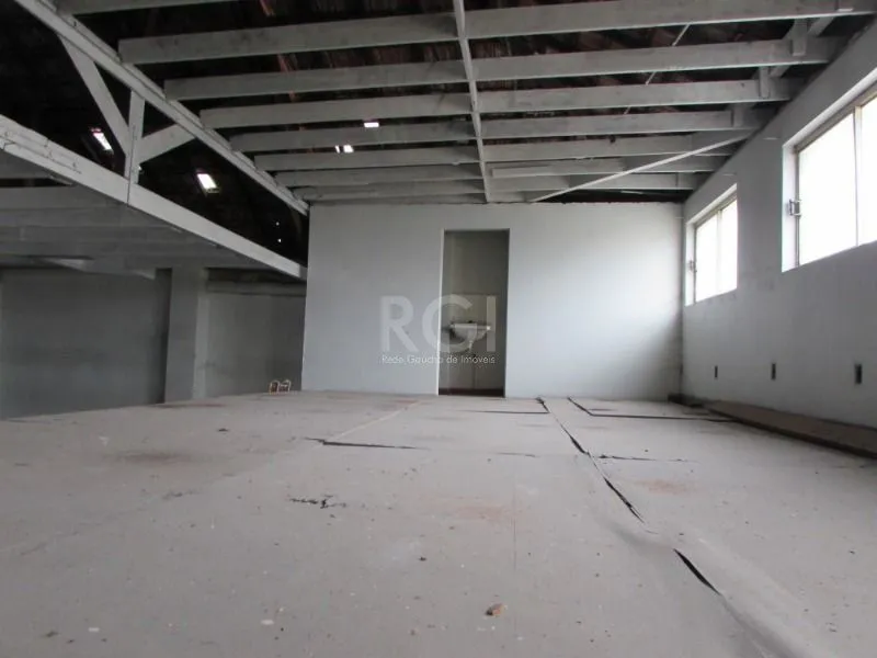 Imagem Depósito/Pavilhão para Venda - 330m², 0 dormitórios, 2 vagas - Floresta