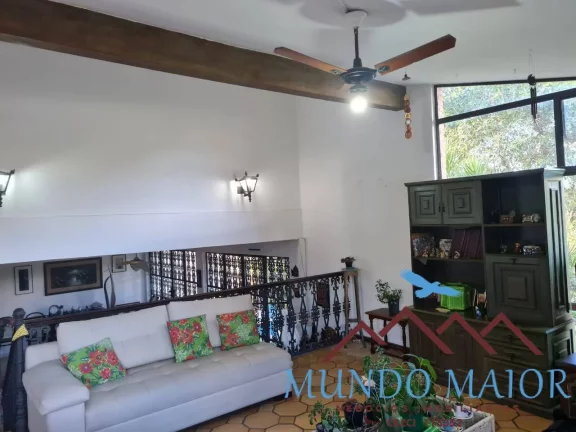 Imagem Casa com 4 Quartos e 4 banheiros à Venda, 1000 m por R$ 2.500.000