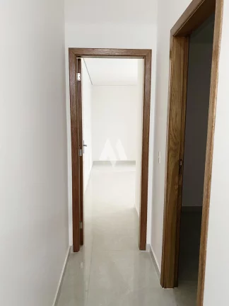 Imagem Casa Sobreposta Baixa 3 quartos e suítes, 2 vagas - Embaré / Santos