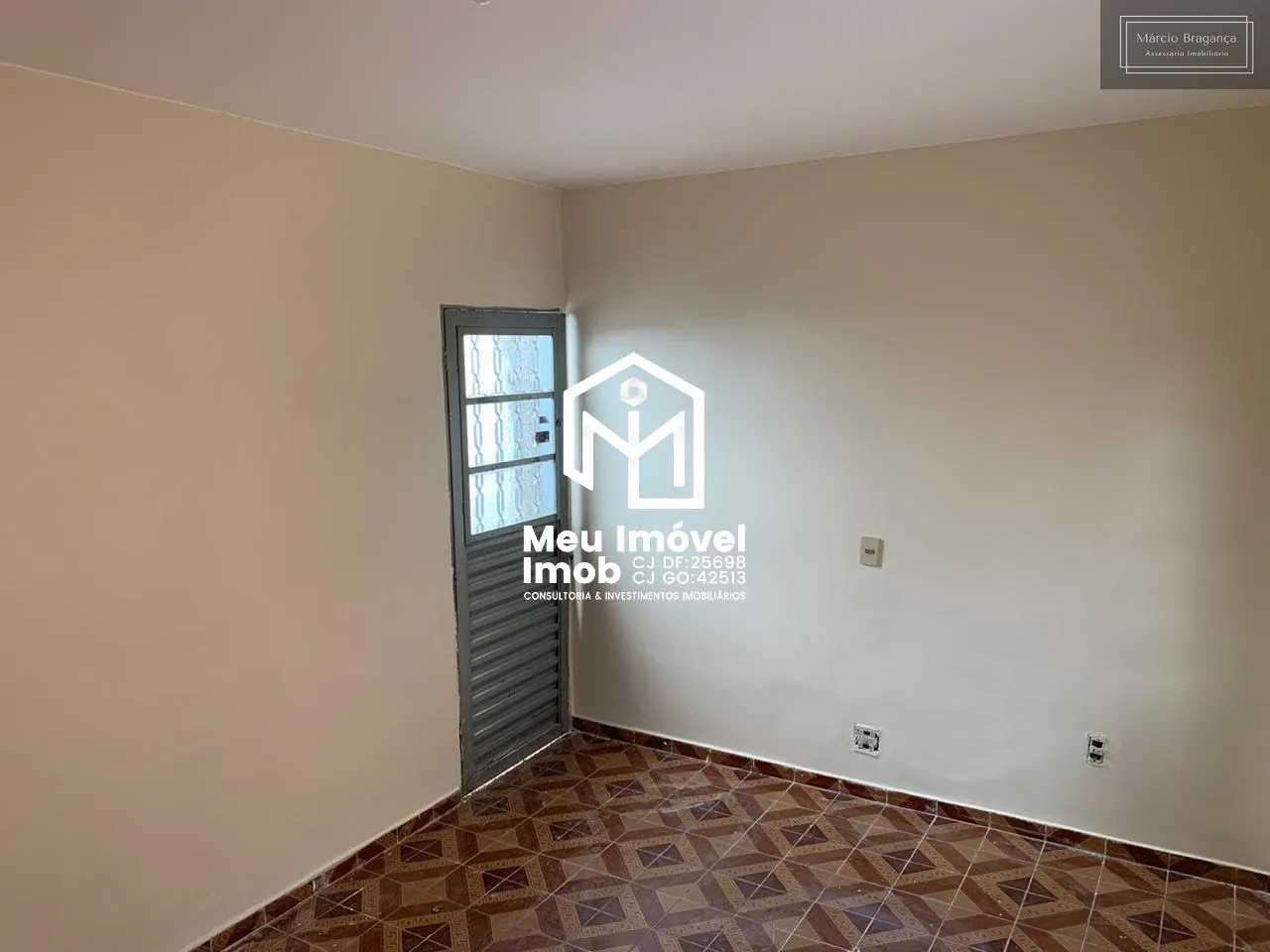 Imagem Sobrado 4 Casas 11 Quartos 6 Vagas 410m² AC Financiamento